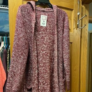 Women's Out Yonder Boutique Hooded Sweater Wine colored Large sweater  NWT